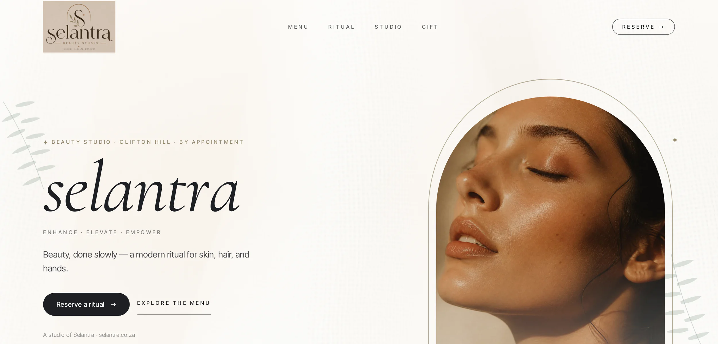 Selantra Beauty Studio homepage